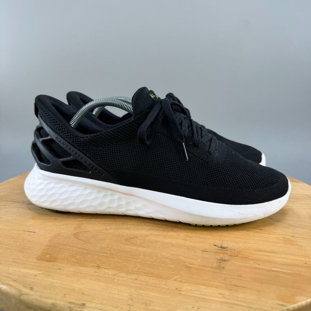 Kizik Athens Men's Size 10.5 Hands Free‎ Slip On Black White Sneakers Shoes